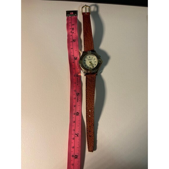 Watch - Picture 4 of 4